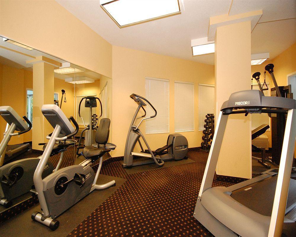 Clarion Hotel Portland International Airport Екстер'єр фото