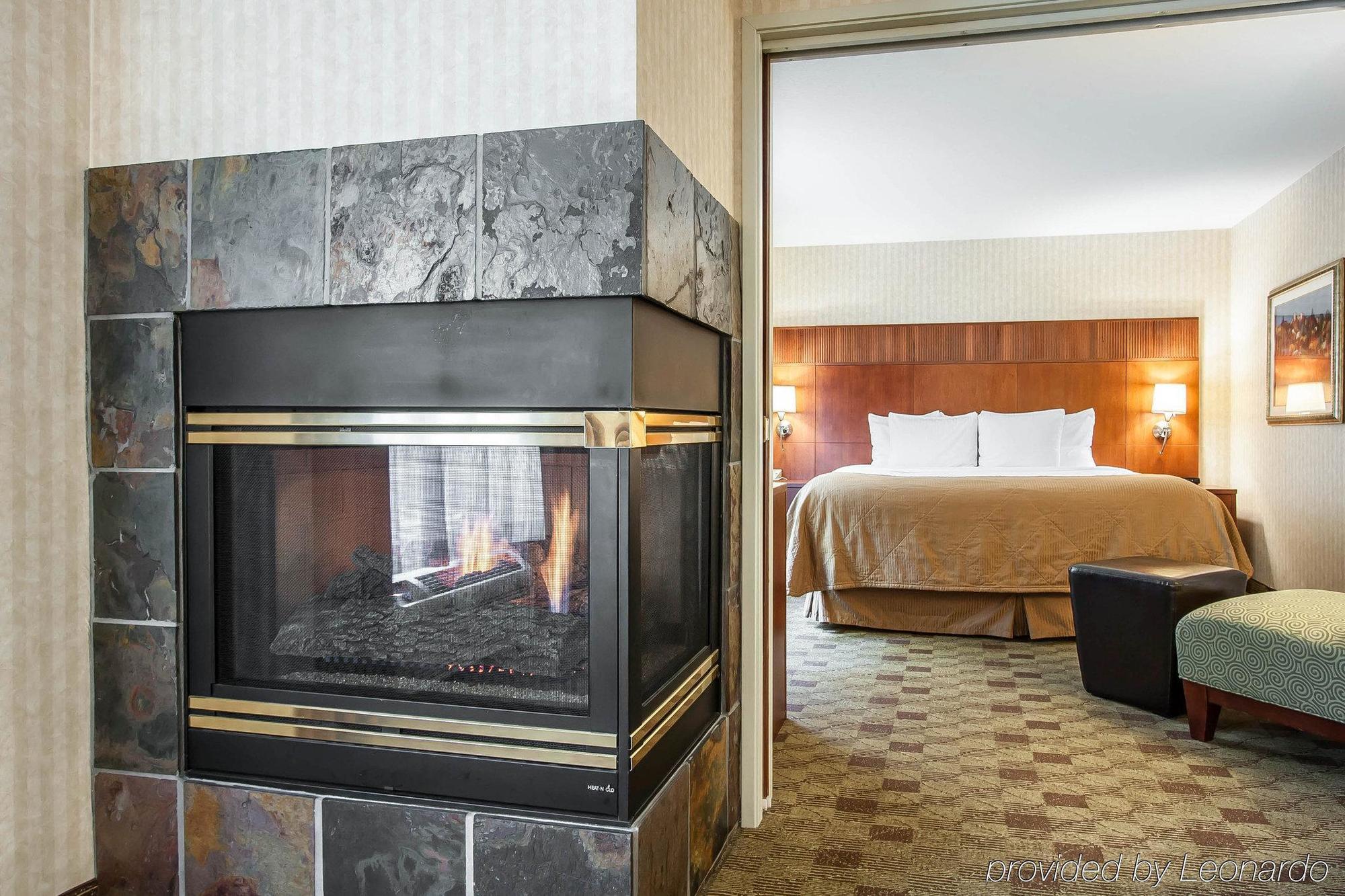 Clarion Hotel Portland International Airport Екстер'єр фото