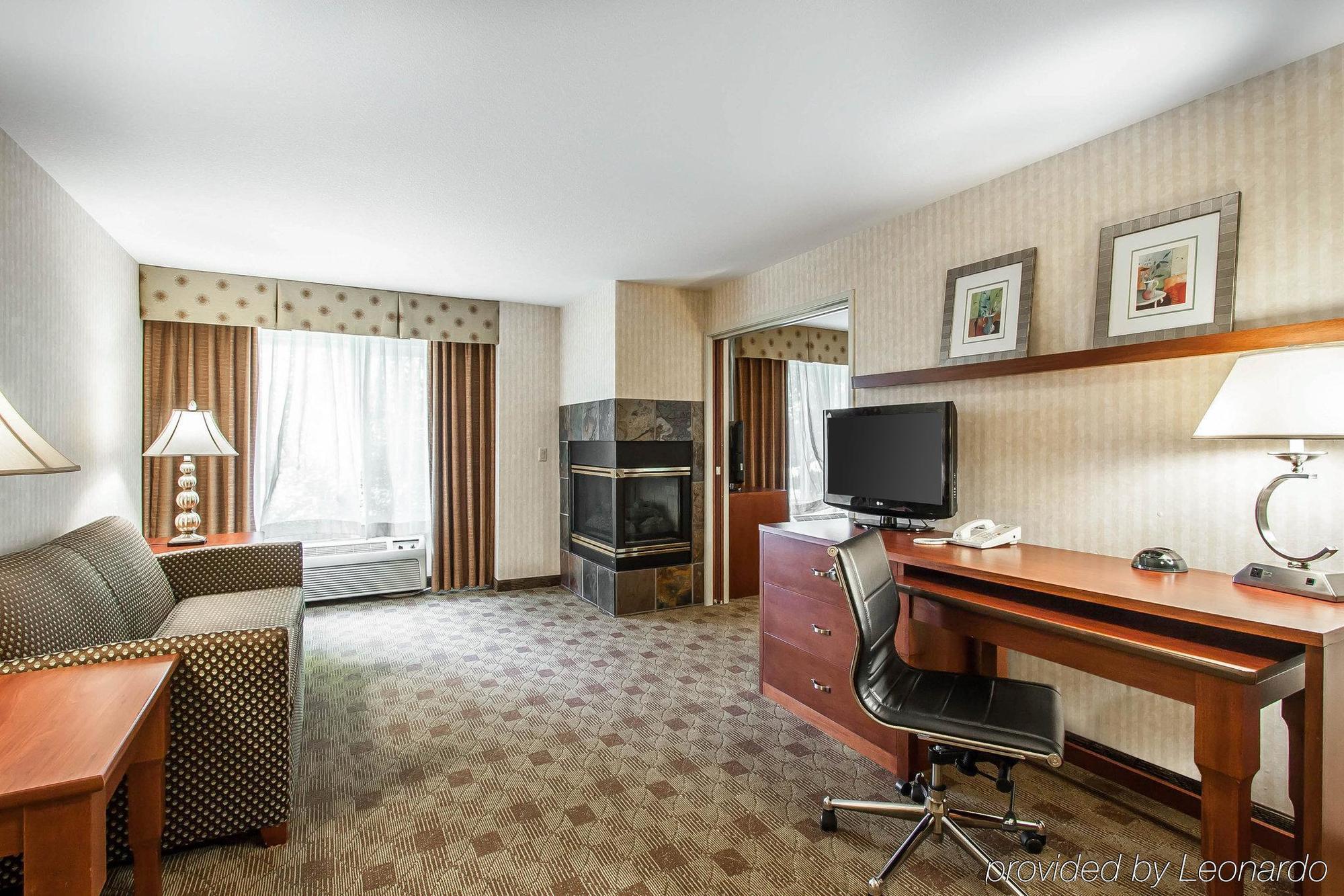 Clarion Hotel Portland International Airport Екстер'єр фото
