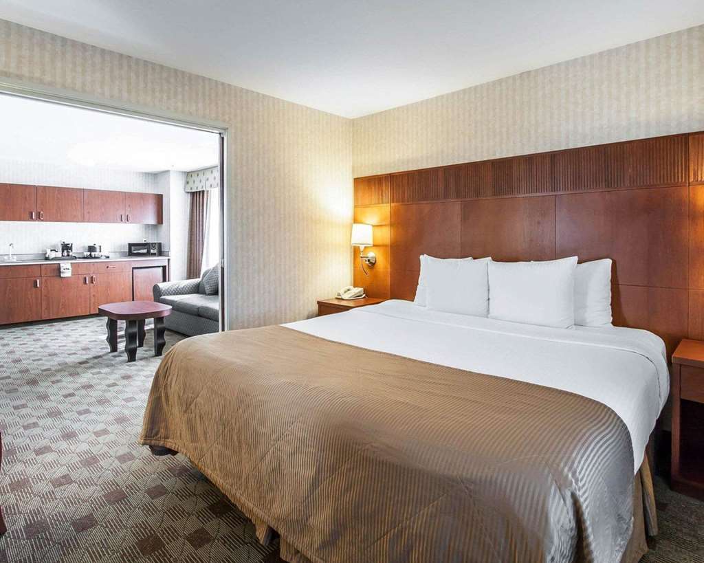 Clarion Hotel Portland International Airport Номер фото