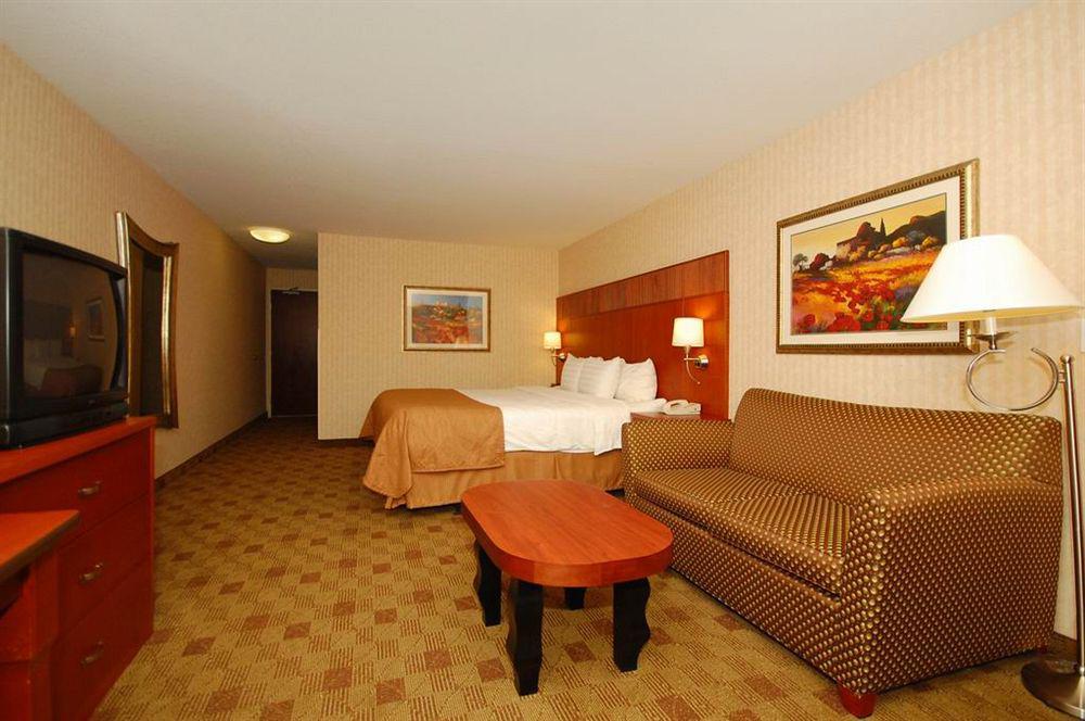 Clarion Hotel Portland International Airport Екстер'єр фото