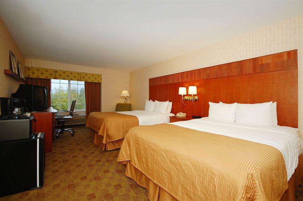 Clarion Hotel Portland International Airport Номер фото